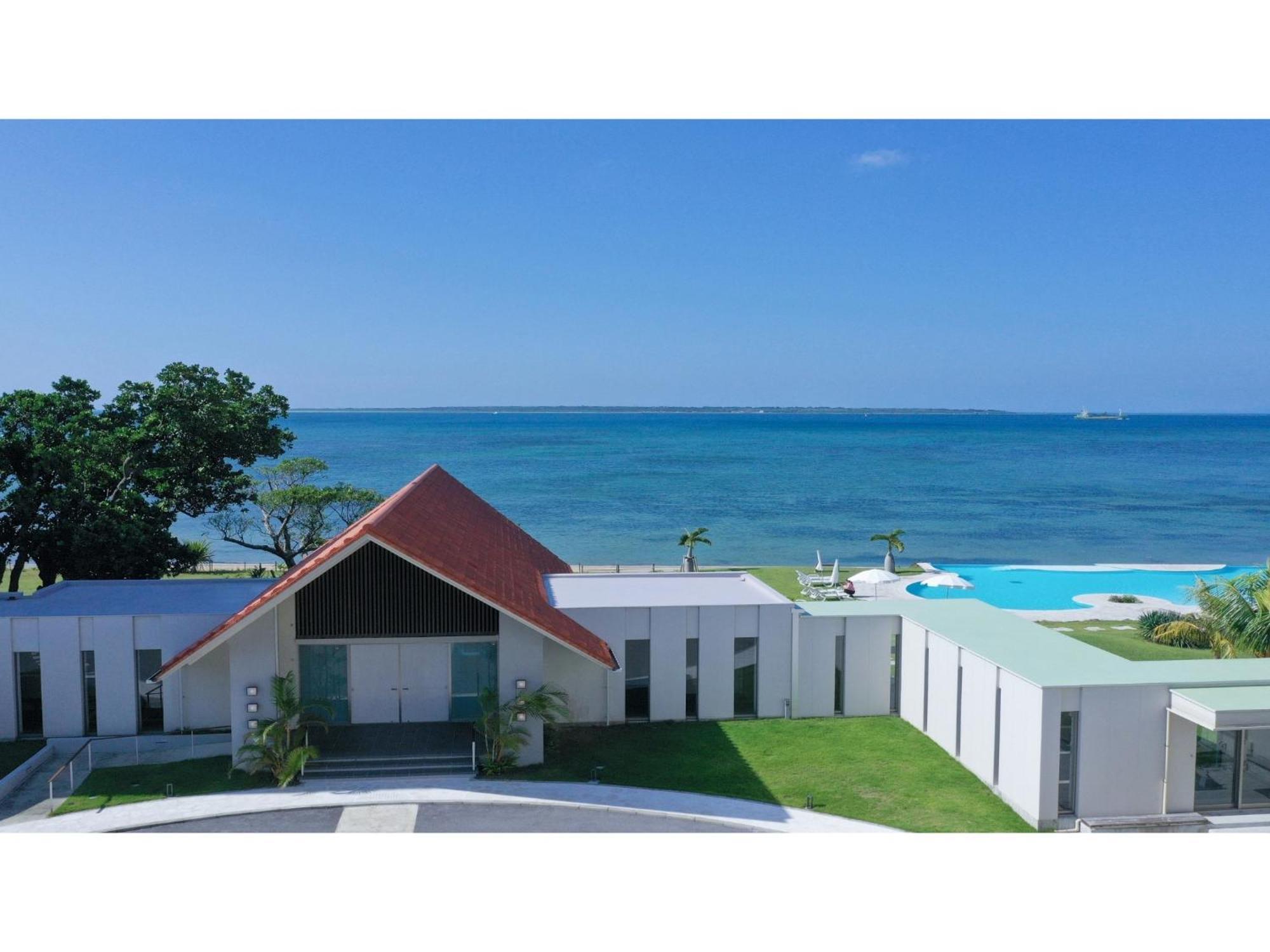 Beach Hotel Sunshine Ishigakijima - Vacation Stay 95042V Ishigaki  Exterior photo